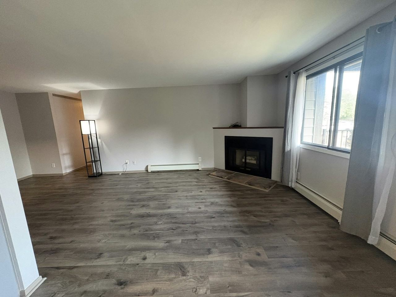 7301 West 101st Street, Unit 102 - Photo 7 of 15