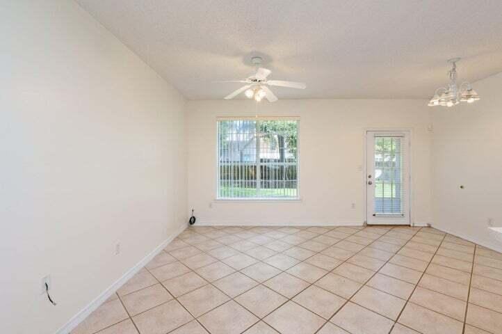 416 Bear Rd Unit B - Photo 7 of 33