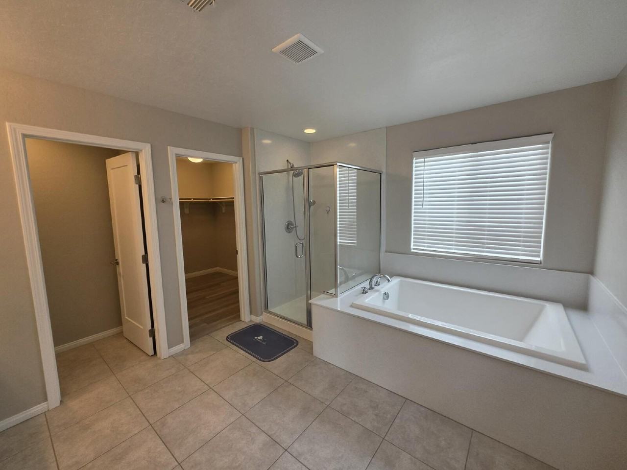 9456 Brough Ave - Photo 5 of 23