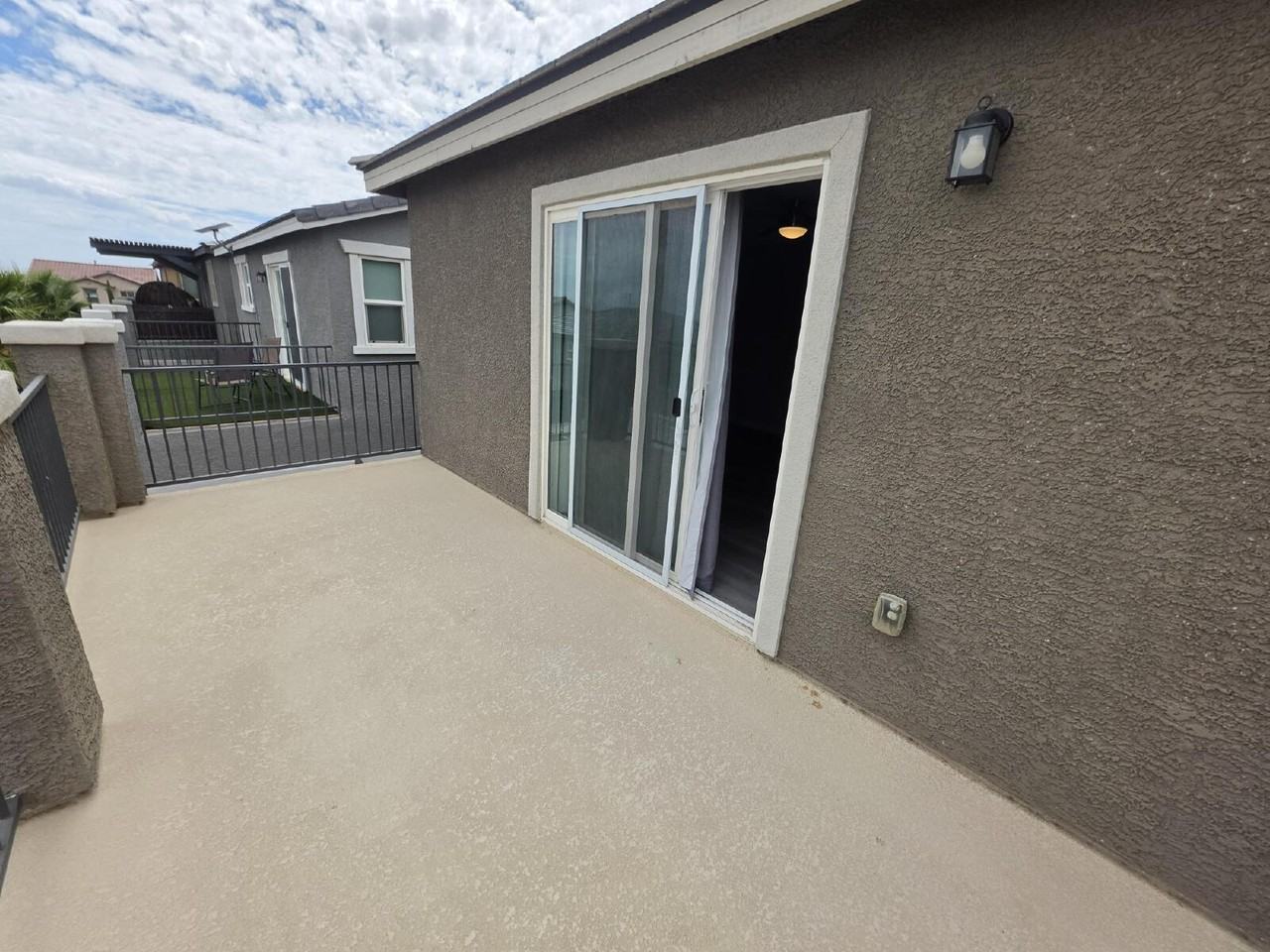 9456 Brough Ave - Photo 7 of 23
