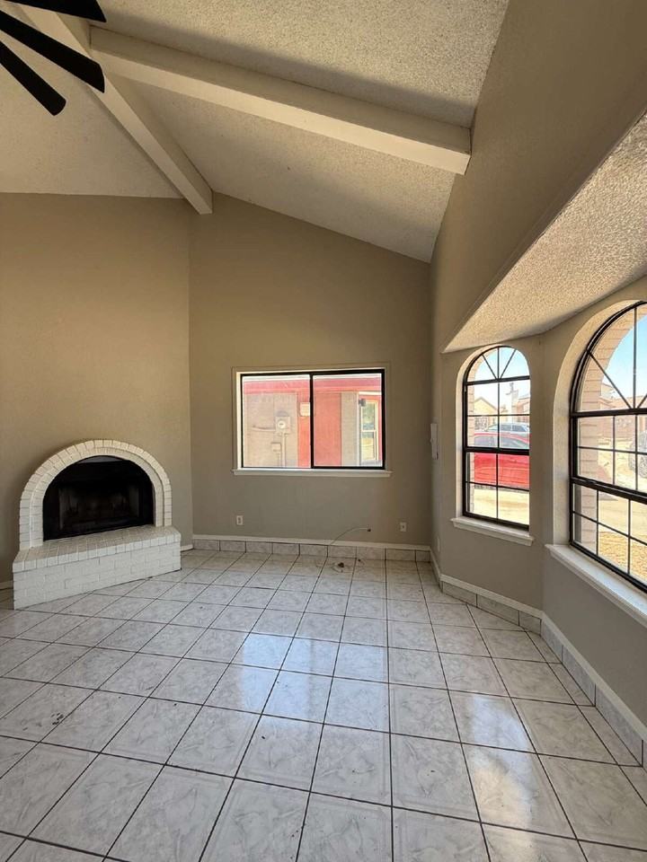 11708 Sierra Azul Dr - Photo 4 of 50