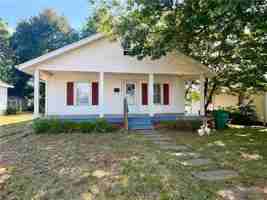 featured image of 1604 Walker Pl
