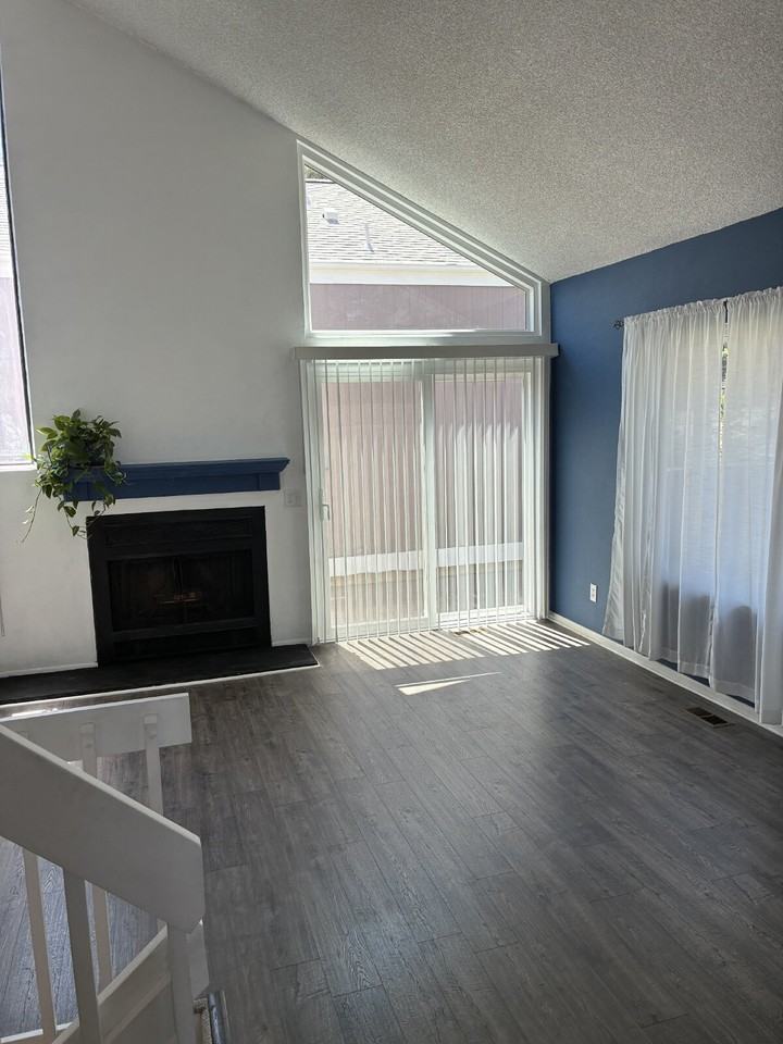 3851 S Genoa Way #B - Photo 2 of 25