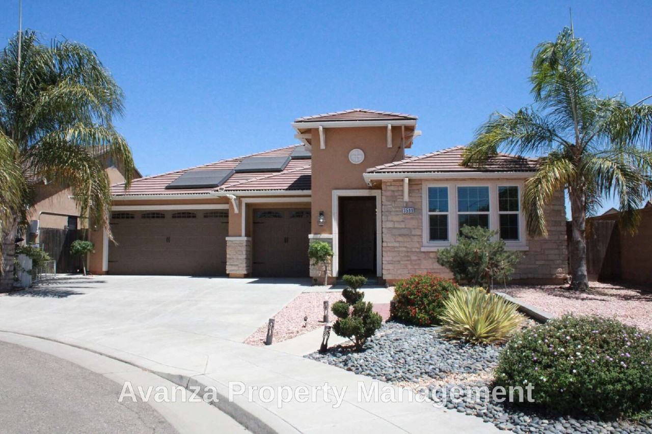 3599 Corazon Ave - Photo 2 of 39