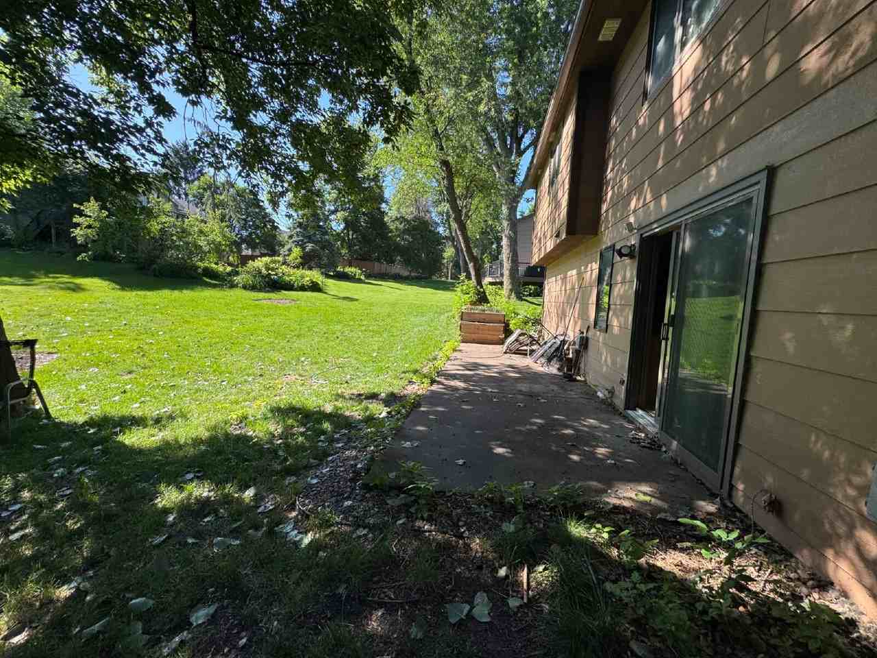 17090 Grenadier Ave - Photo 3 of 22