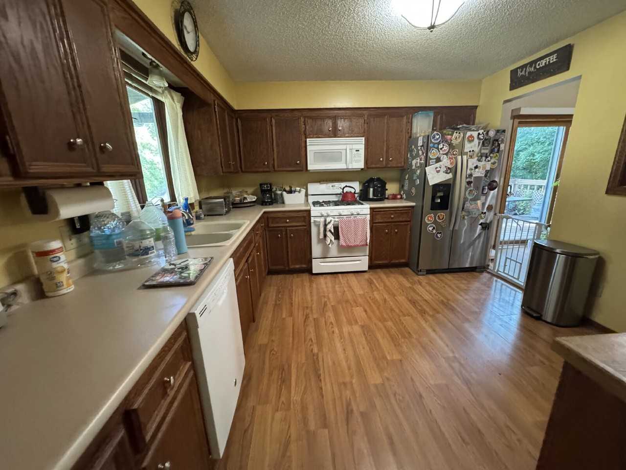 17090 Grenadier Ave - Photo 7 of 22