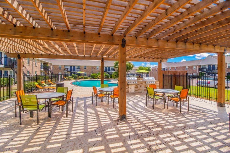 Baystone Apartments - Photo 7 of 18