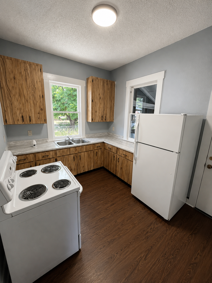 1618 Wayman St - Photo 4 of 10