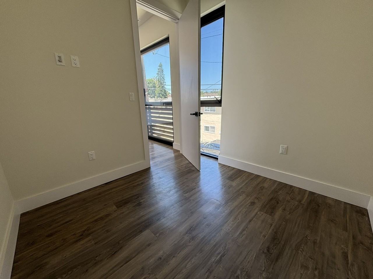 2168 Balboa Ave #B - Photo 7 of 17