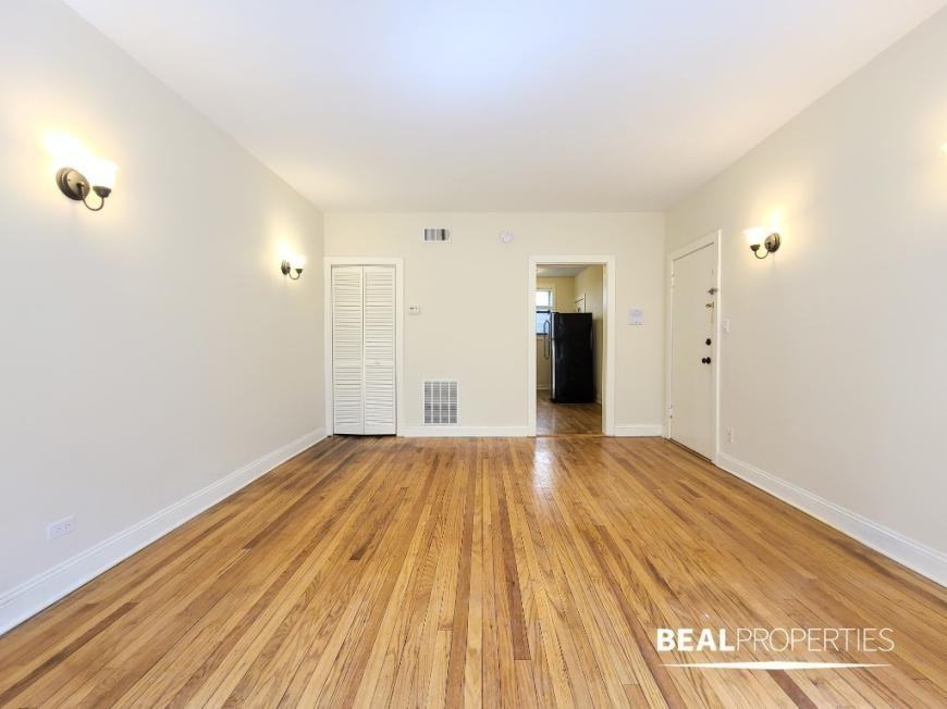 N Ashland Ave - Photo 3 of 10