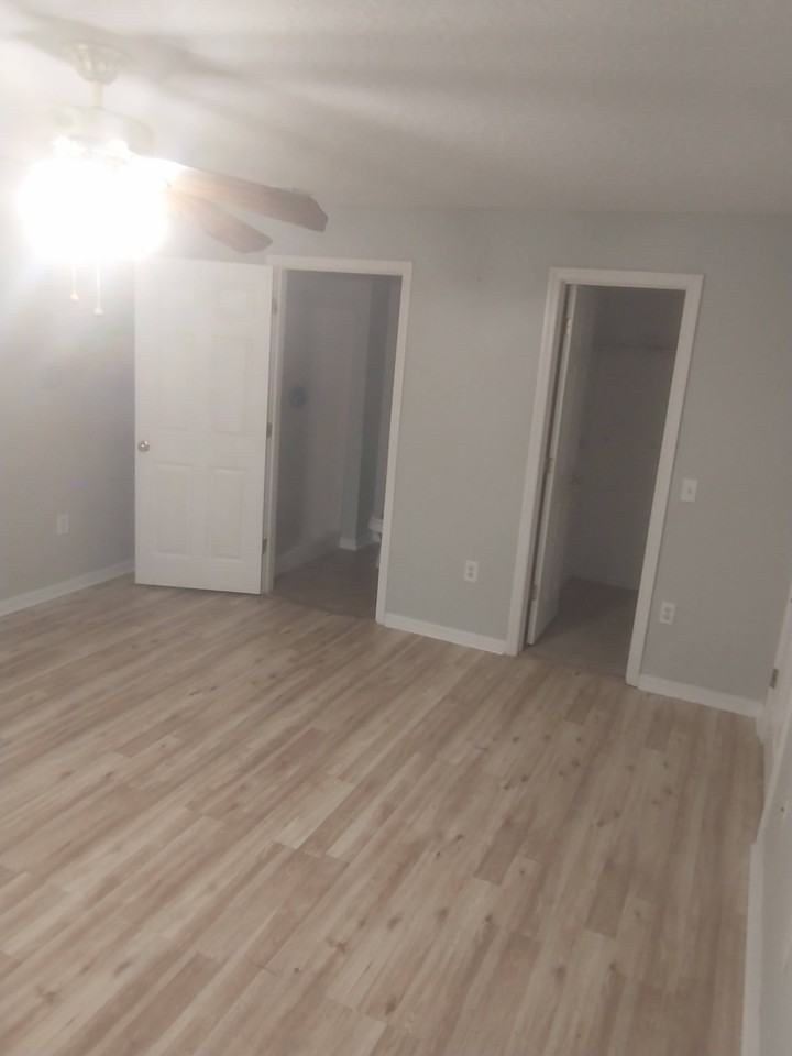 1049 Tawny Eagle Dr #NA - Photo 6 of 26