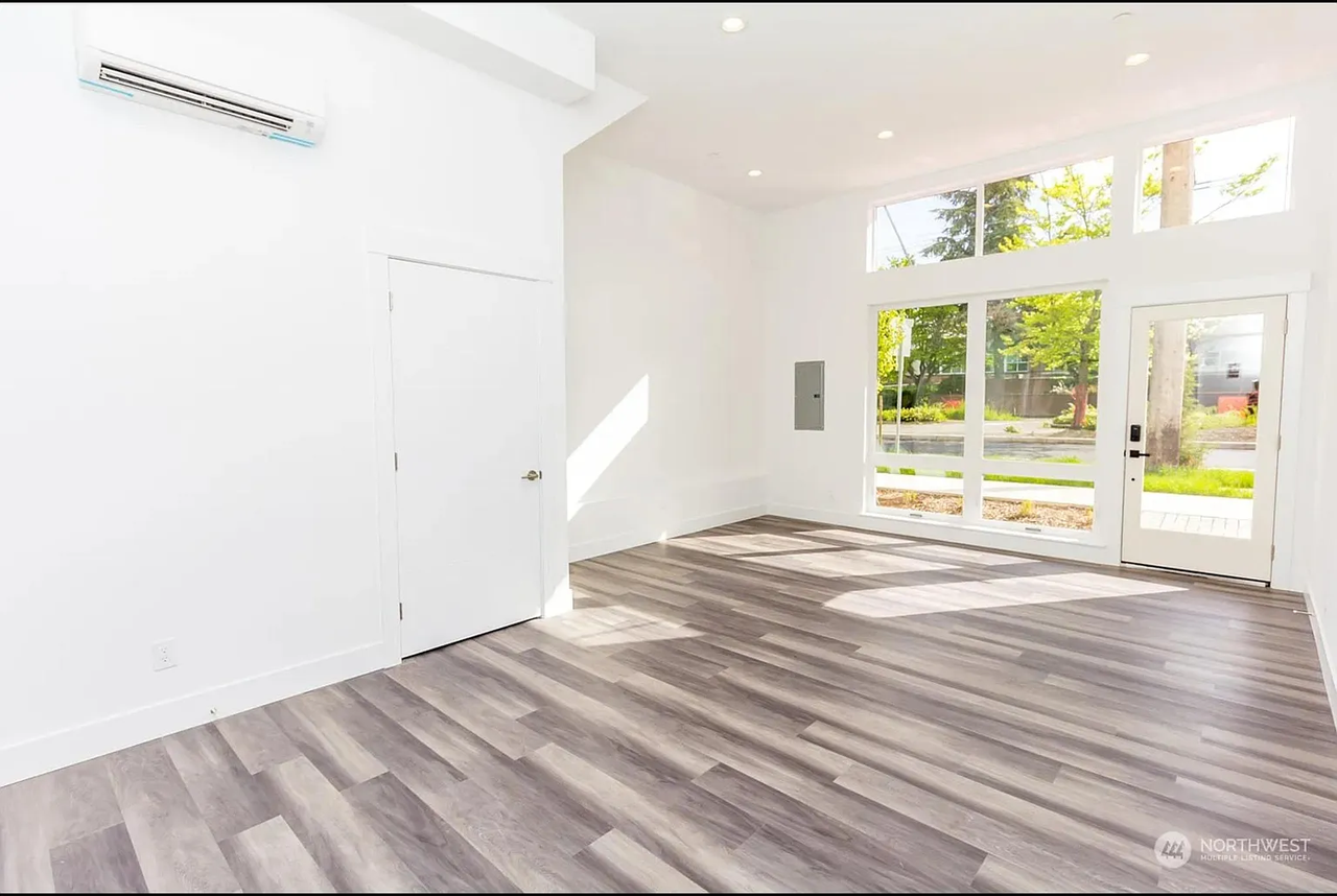 7108 Beacon Ave S #7108 - Photo 5 of 12