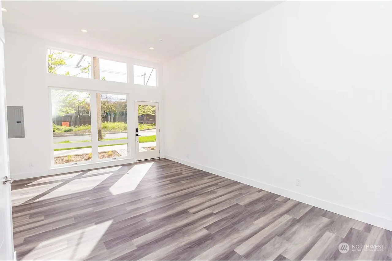 7108 Beacon Ave S #7108 - Photo 7 of 12
