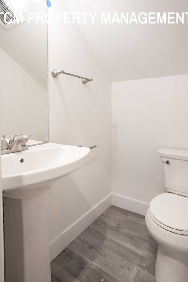 335 25th Ave E #B - Photo 5 of 13