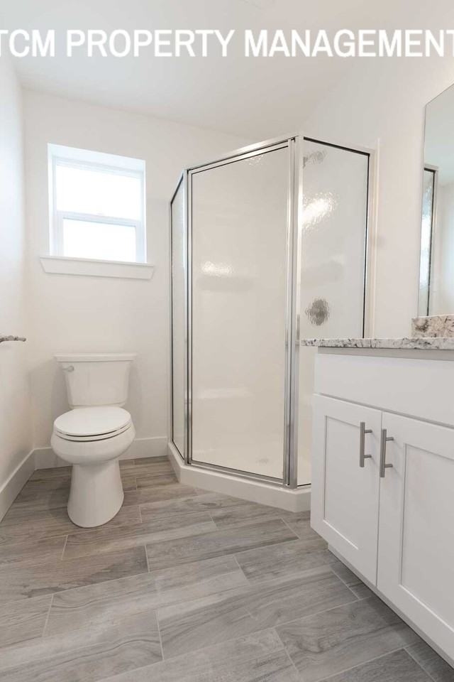 335 25th Ave E #B - Photo 6 of 13