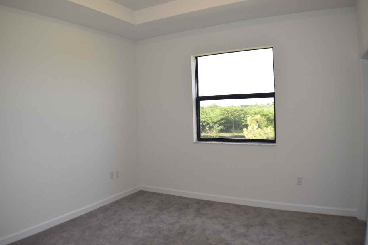 10187 Sw 228th Ter - Photo 6 of 15