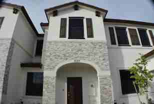10187 Sw 228th Ter - Photo 1 of 1