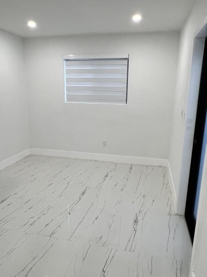 2814 Sw 92nd Ct - Photo 6 of 9