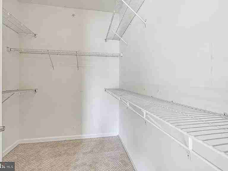 24652 Hutchinson Farm Dr #NA - Photo 4 of 7