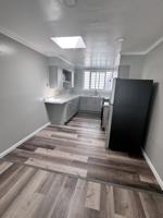 featured image of 1646 Yosemite Ave #1646