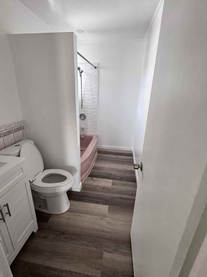 1646 Yosemite Ave #1646 - Photo 4 of 14