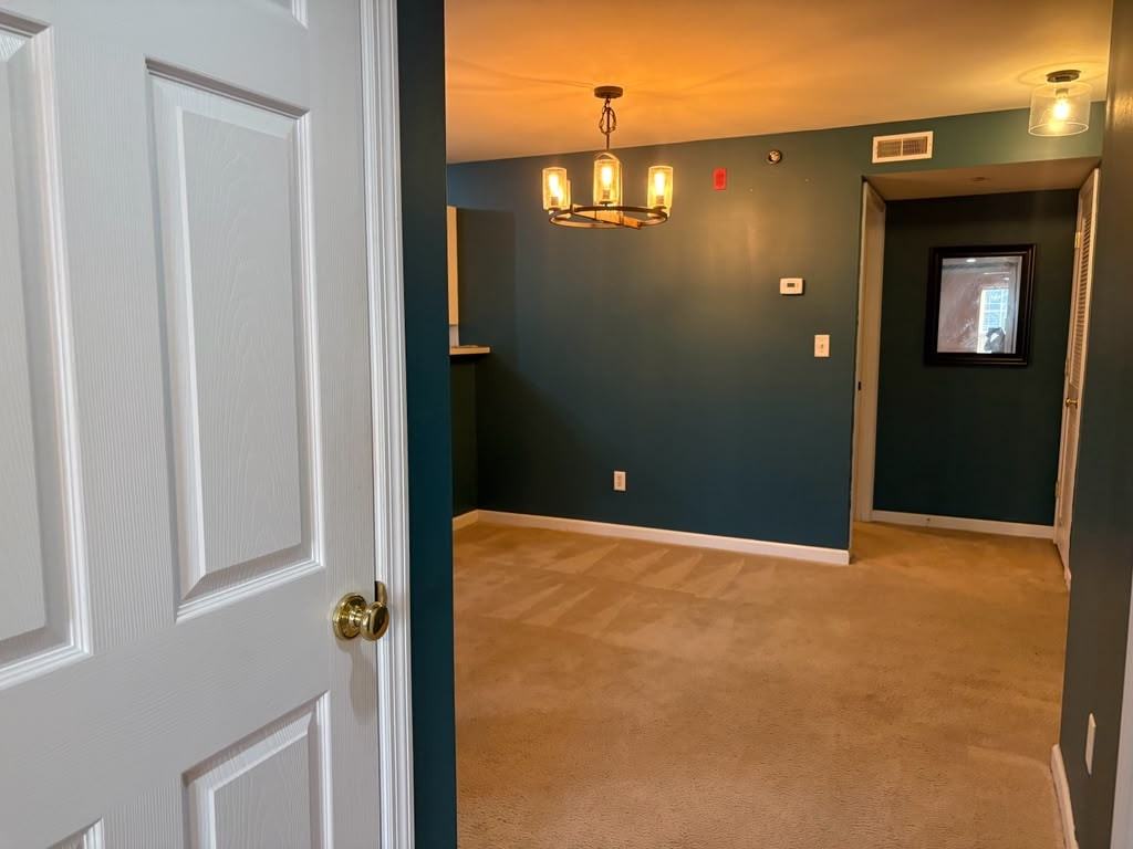 9201 Spring Creek Ln #9201 - Photo 6 of 34