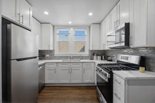 2430 N Normandy Ave - Photo 1 of 1