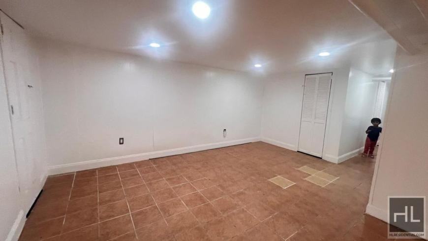 7515 97th Ave - Photo 6 of 10