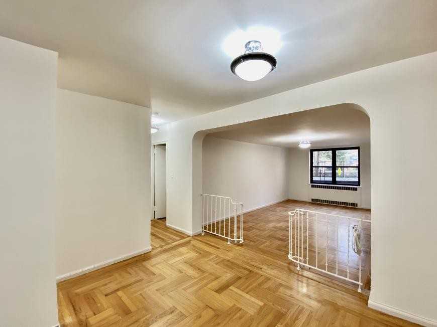 700 Fort Washington Ave - Photo 3 of 10