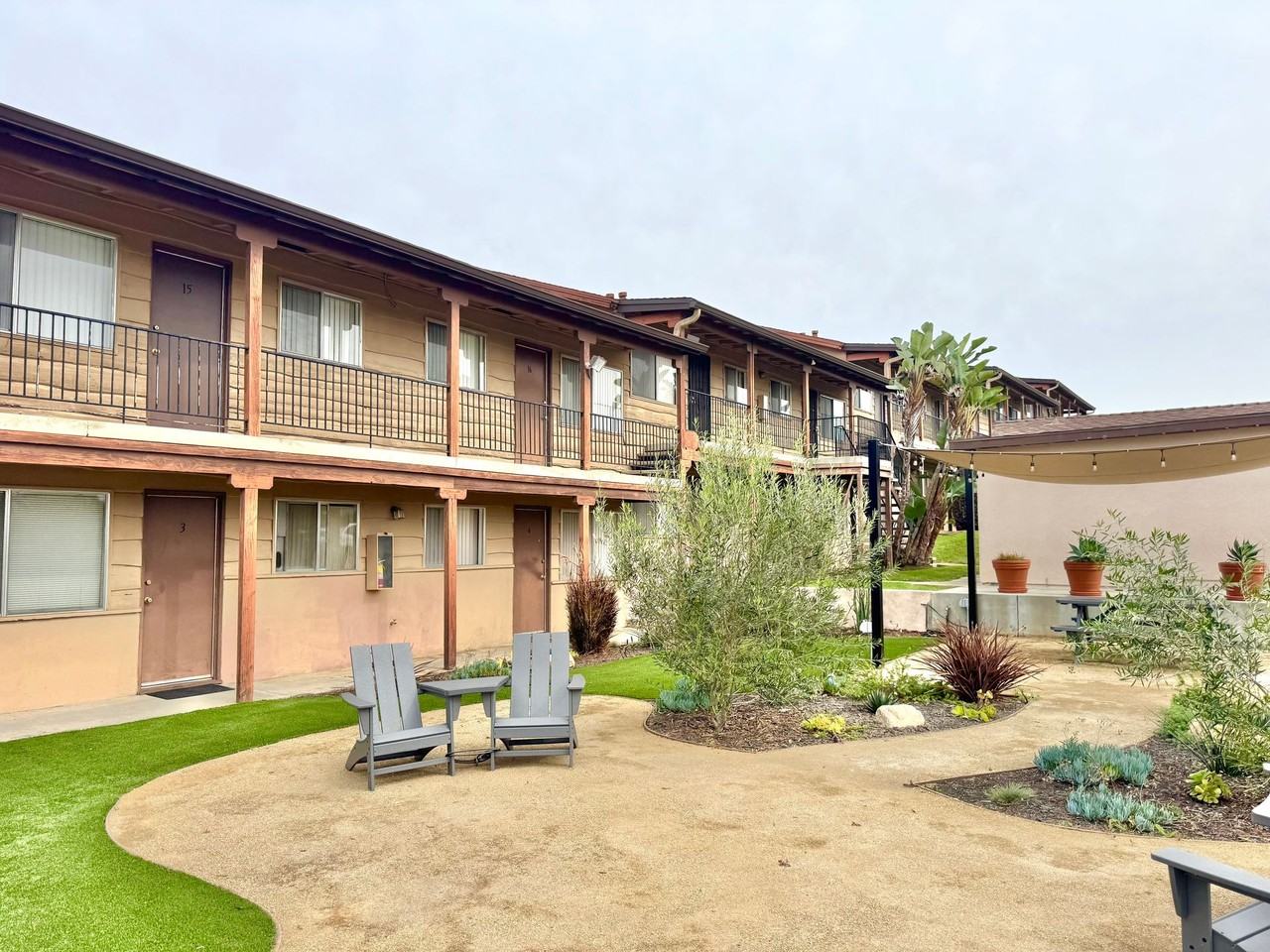 7821 Linda Vista Rd. - Photo 4 of 9