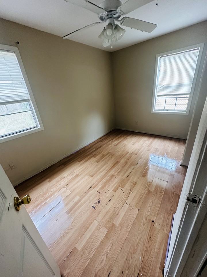 10006 Whitehead St #NA - Photo 6 of 8