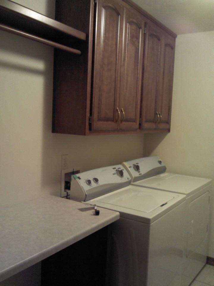 715 Edge Point Ct - Photo 3 of 13
