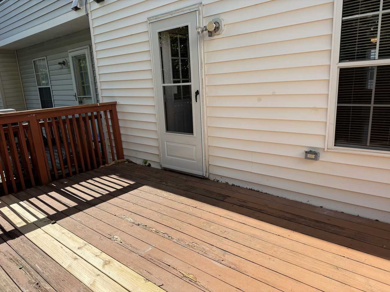 1323 Hampshire Dr #1 - Photo 6 of 32