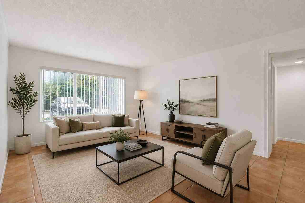 Lakeside Condominiums - Photo 3 of 34