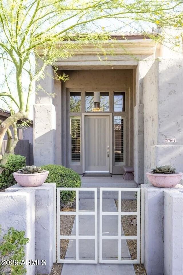 7647 E Los Gatos Dr - Photo 2 of 47