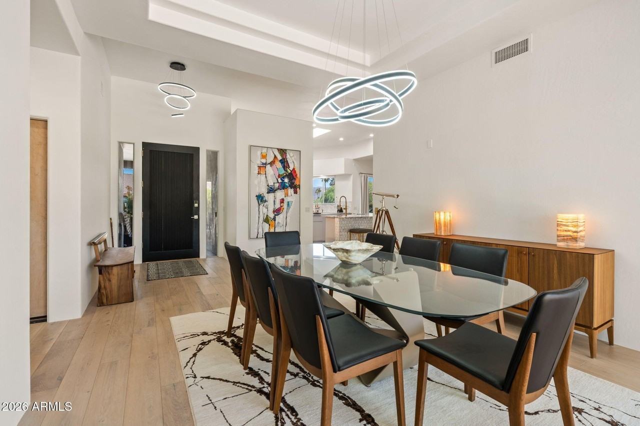 25810 N Abajo Dr - Photo 4 of 50