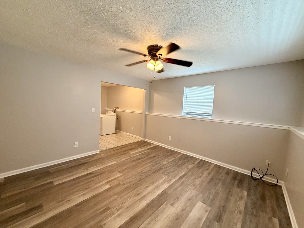 505 Sycamore St #505 - Photo 3 of 10