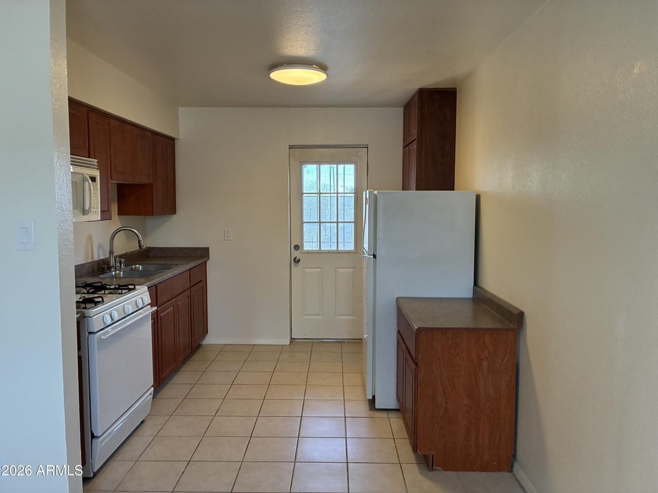 1349 E Sahuaro Dr #2 - Photo 5 of 19