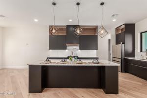 featured image of 3014 E Avalon Dr