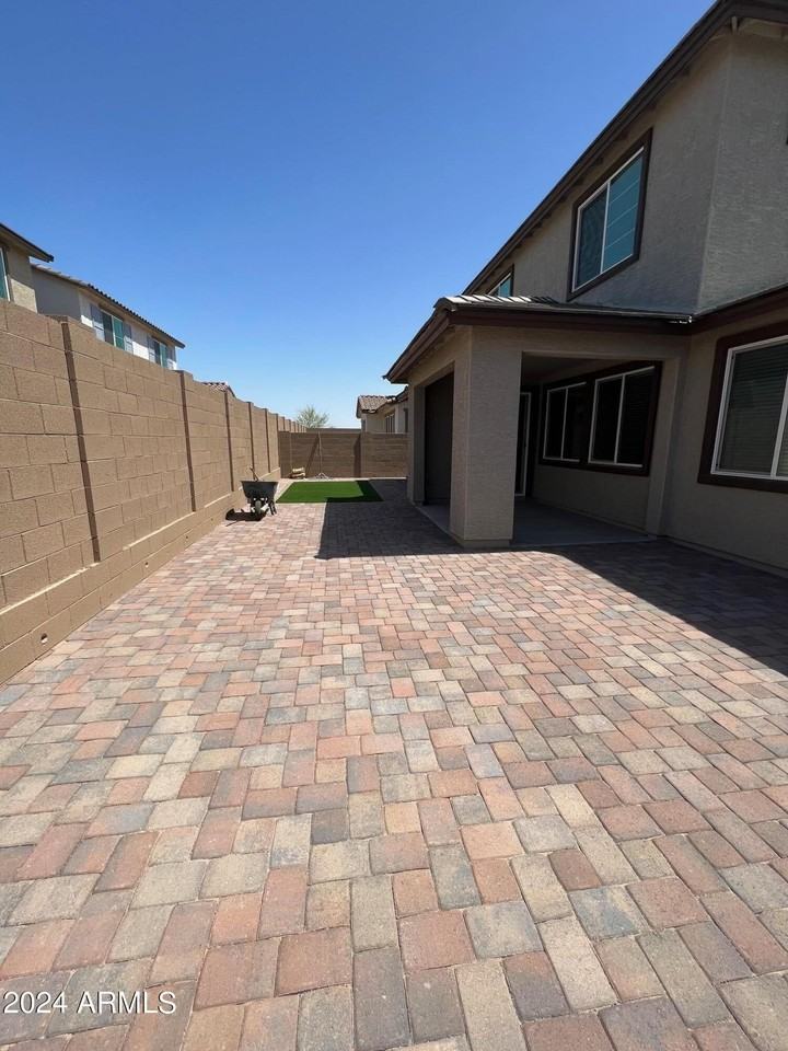 13857 S 177th Ave - Photo 3 of 39