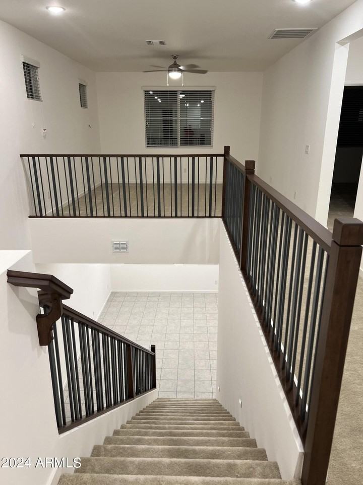 13857 S 177th Ave - Photo 4 of 39