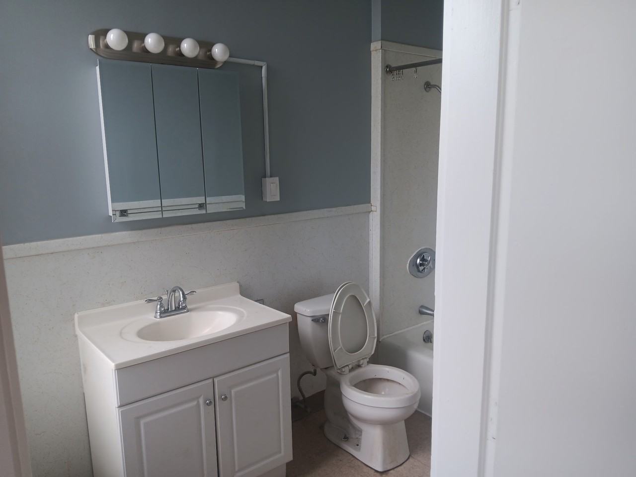 435 Main St #435A - Photo 5 of 5