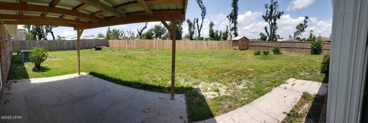 4617 Park St - Photo 3 of 23