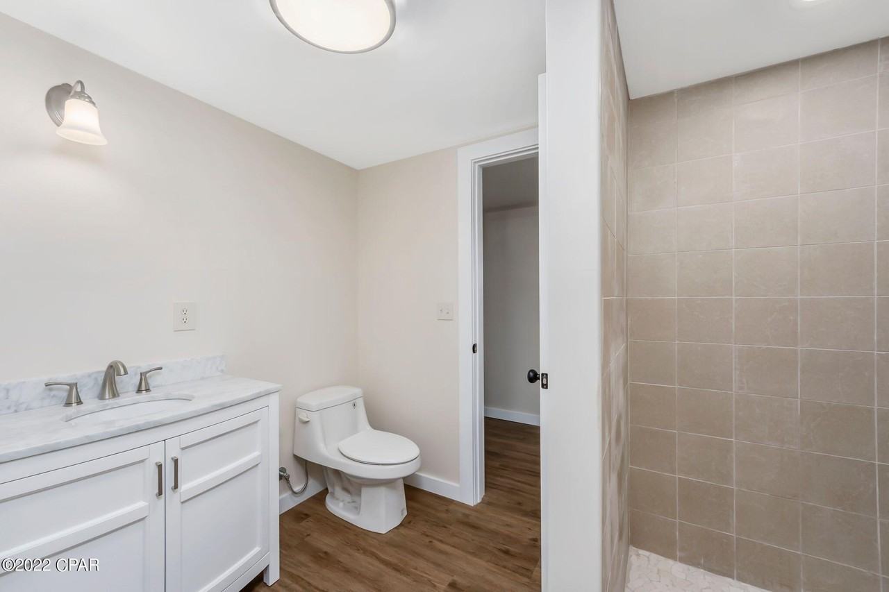 1512 S Kimbrel Ave - Photo 7 of 26