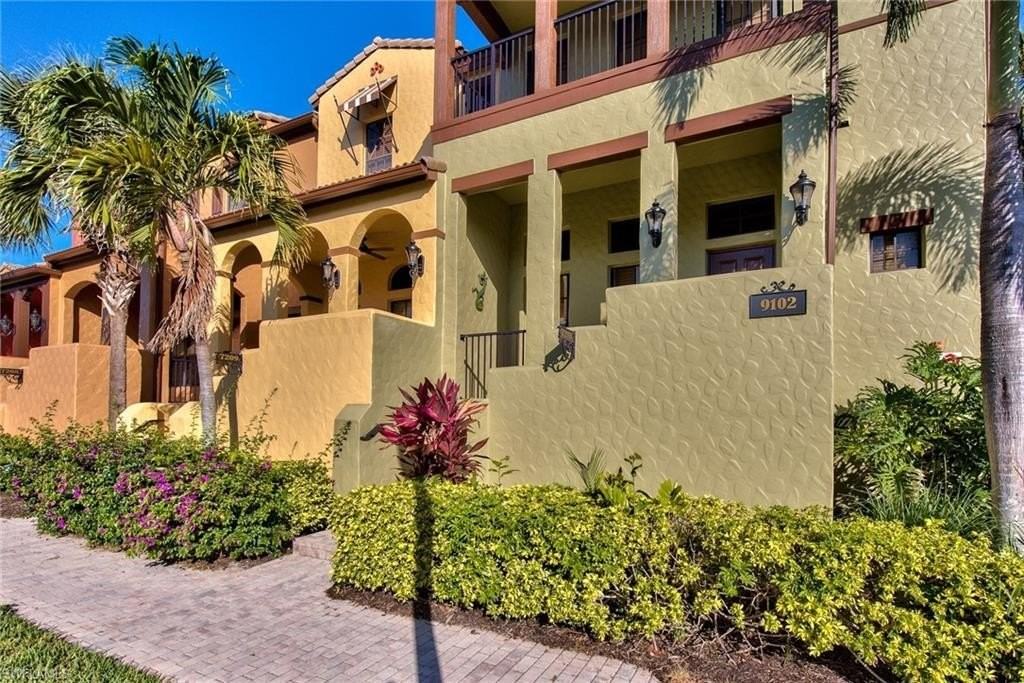 9102 Capistrano St S #7209 - Photo 3 of 38