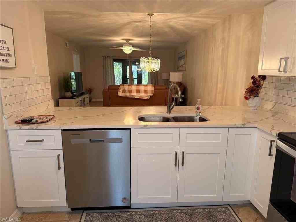 17454 Blueberry Hill Dr Apt B - Photo 2 of 17