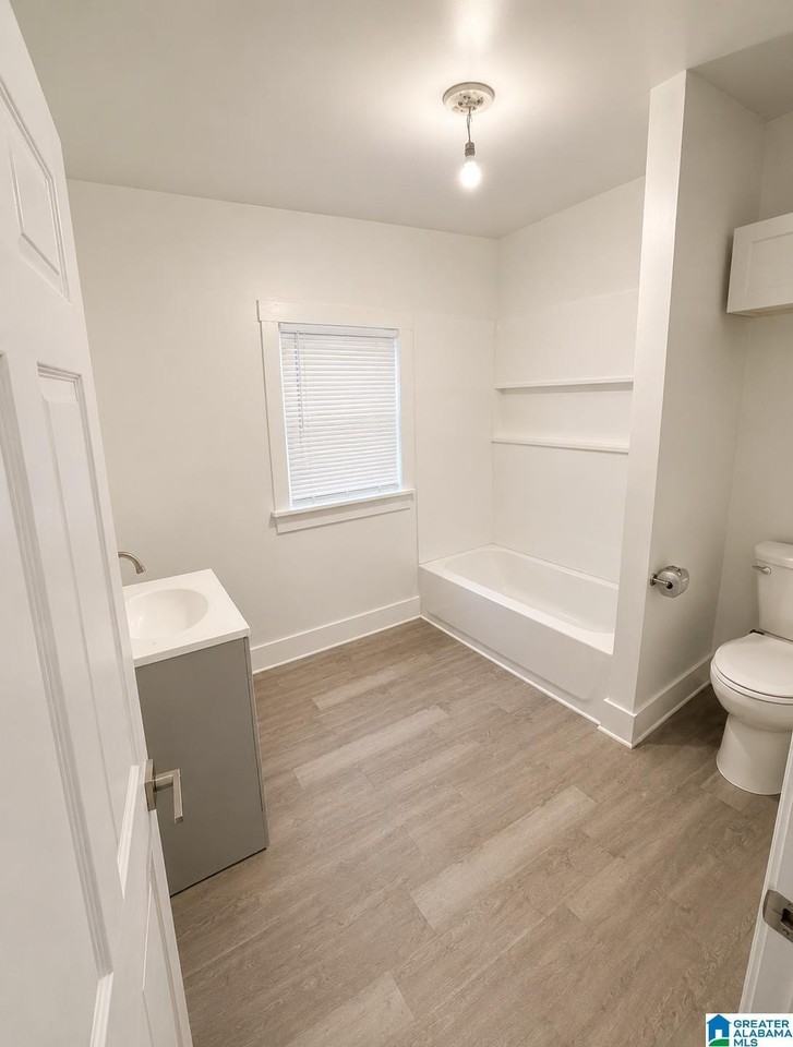7703 6th Ave N - Photo 5 of 6