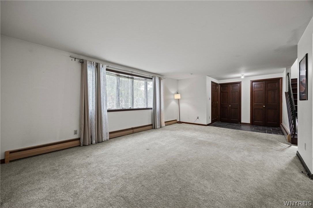 80 Capen Blvd - Photo 7 of 43