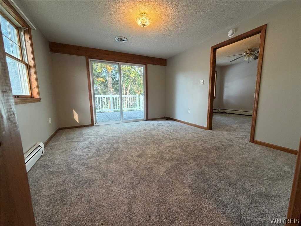 825 Payne Ave - Photo 5 of 14