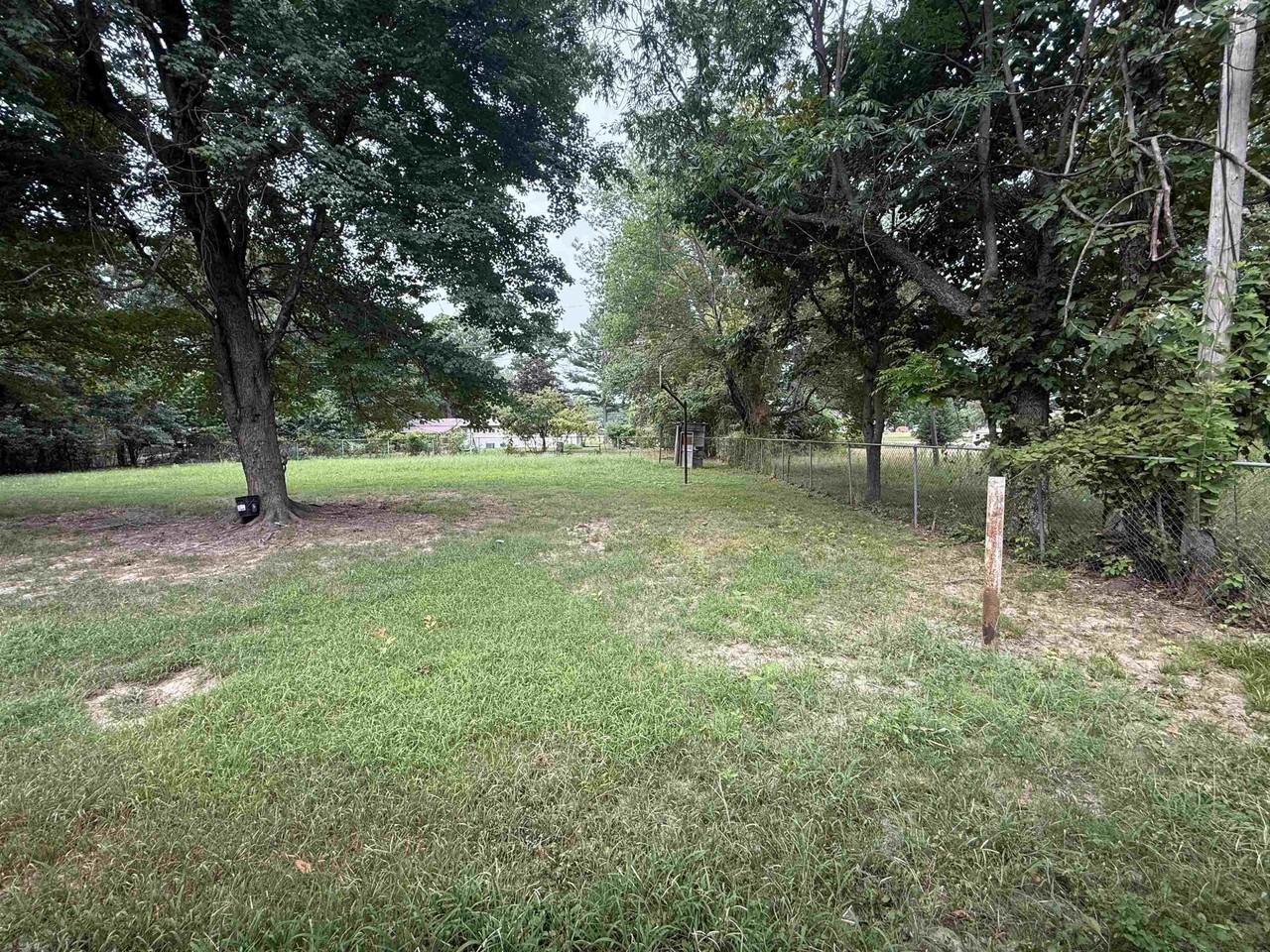 84 White Oak Cir - Photo 4 of 22